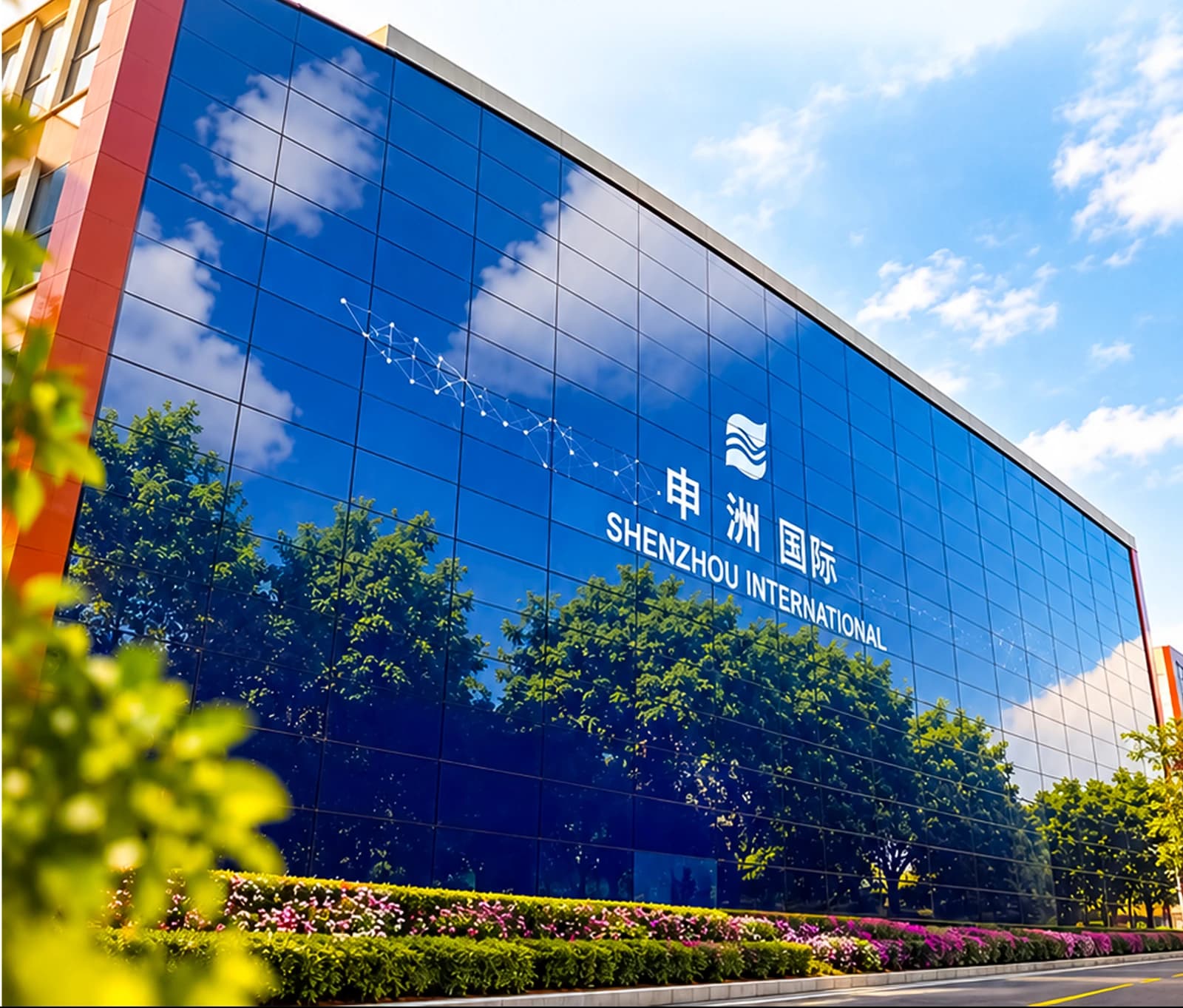 نمای خورشیدی Shenzhou International در روز آفتابی